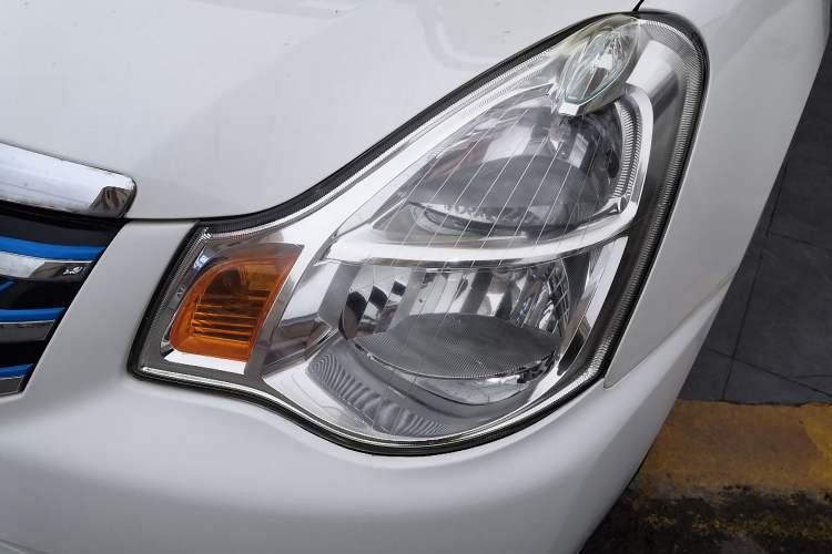 Used Dongfeng Junfeng E11K 2019 ES360 Battery-Swap Version 46.7 kWh