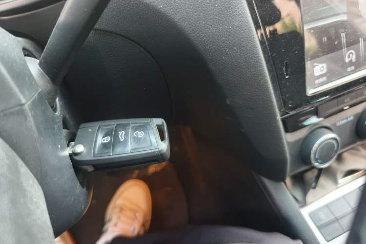 Used Skoda Octavia 2018 1.6L Automatic Luxury Edition