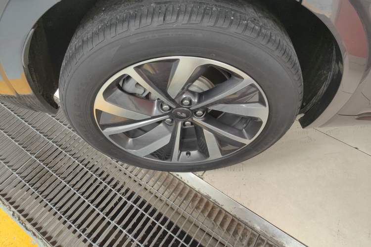 Used Li Auto ONE 2021 Extended-Range 6-Seater Version
