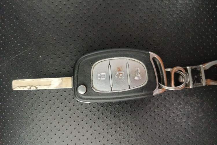 Used HYOSOW S6 2016 1.5T Manual Fashion Model