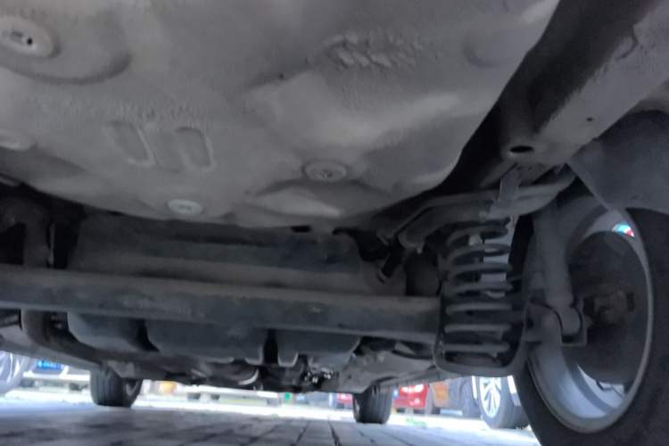 Used Chery E3 2015 1.5L Manual ZhiShang Model Chassis Rear