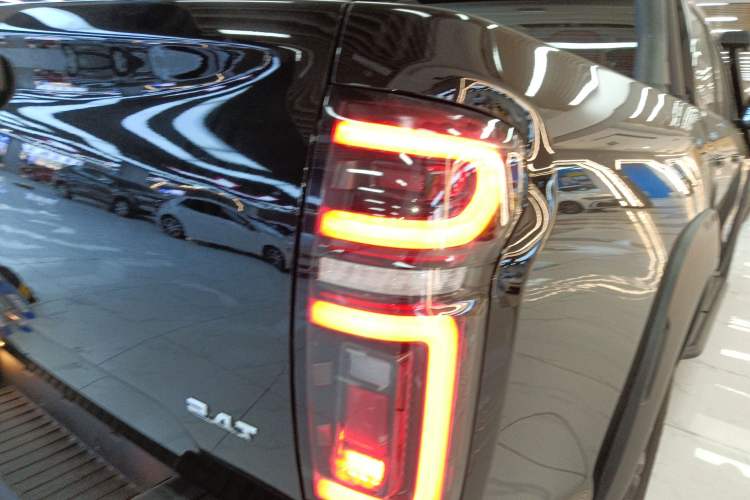 Used Great Wall Poer 2024 2.4T Off-Road Edition Automatic Diesel 4x4 Advanced Version
