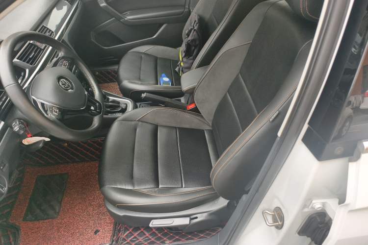 Used Volkswagen C-TREK 2020 1.5L Automatic Comfort Model Left Front Seat