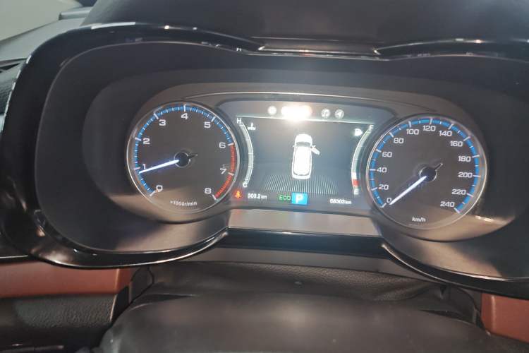 Used GAC Trumpchi GS8 2017 320T Two-Wheel Drive Luxury Smart Connectivity Version (7 Seats)
