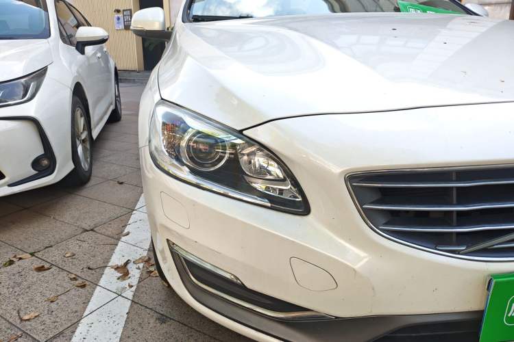 Used Volvo S60 2017 S60L T3 Smart Upgrade Edition
