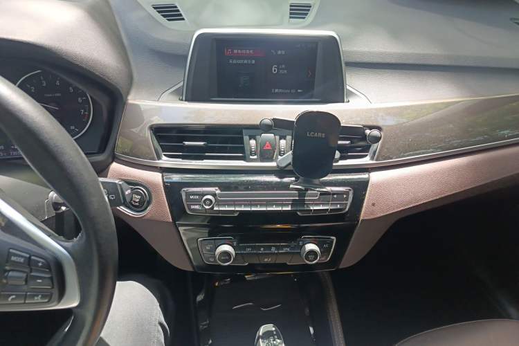 Used BMW X1 2018 sDrive18Li Luxury Model