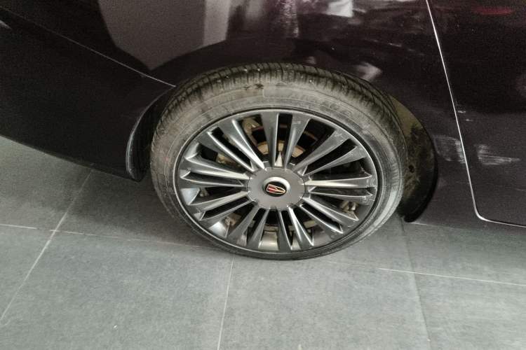 Used Hongqi H5 2019 30TD Smart Connect Dynamic Edition Exterior 5