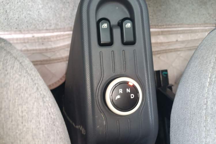 Used Wuling Hongguang MINIEV 2021 Macaron Premium Model – Lithium Iron Phosphate
