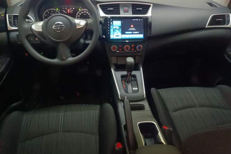Used Nissan Sylphy 2024 Facelifted Three Classic 1.6XE CVT Comfort Edition Center Console