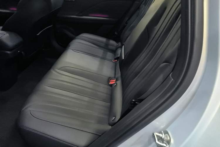 Used AION V 2024 Aion Tyrannosaurus 520 Intelligent Premium Edition