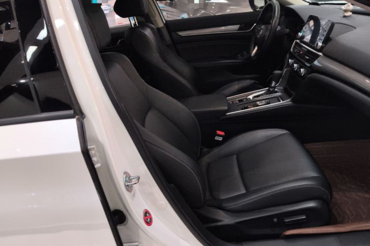 Used Honda Inspire 2019 260TURBO Elegant Edition China VI Emission Standard Right Front Seat