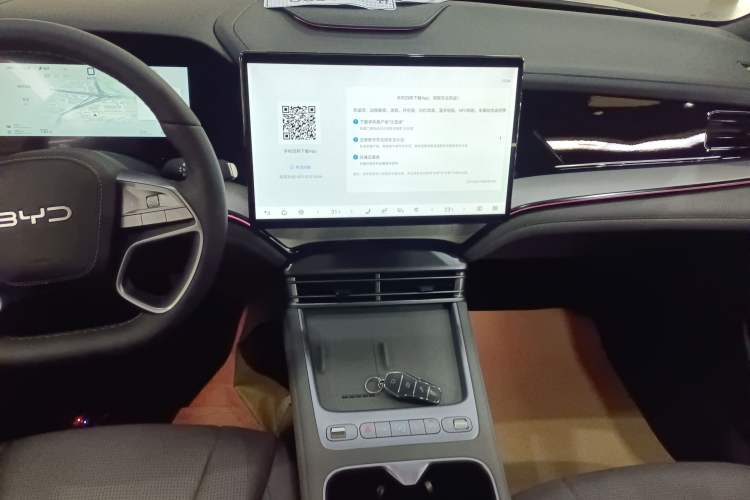 Used BYD Seal 07 DM-i 2026 DM-i 1.5T 135km Prestigious Edition Audio And AC Panel