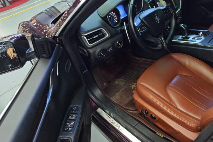 Used Maserati Ghibli 2014 3.0T Standard Edition Driver Seat