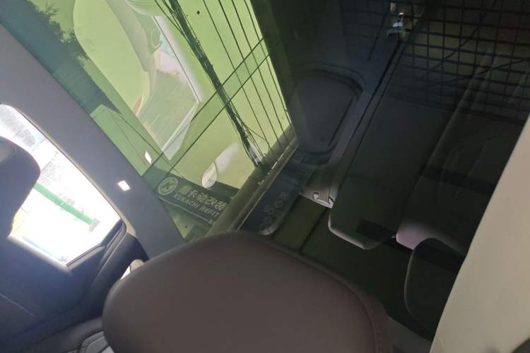 Used XPeng MONA M03 2025 600 with Ultra-Long Range Max Headliner