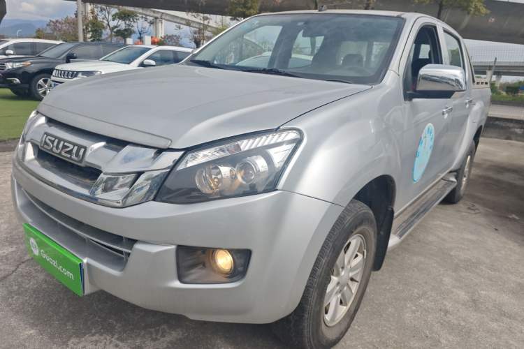 Used Isuzu D-MAX 2018 3.0T Two-Wheel Drive Automatic Elite Version 4JJ1-TC HI