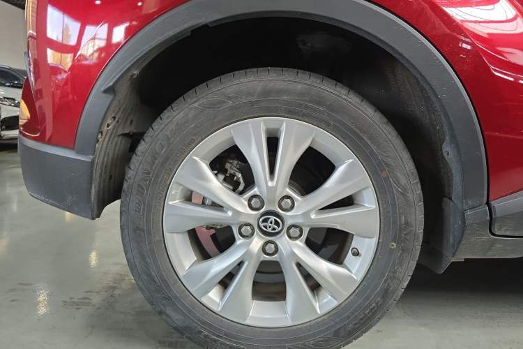 Used Toyota IZOA 2021 2.0L Enjoy Edition