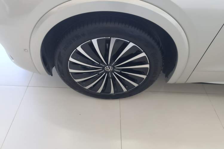 Used Volkswagen Viloran 2022 380TSI Prestige Edition