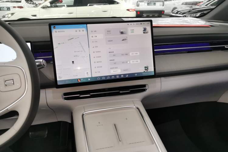 Used XPeng G6 2025 625 Long-Range Max Tech Edition
