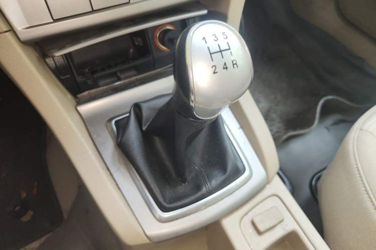 Used Ford Focus 2013 Sedan Classic 1.8L Manual Base Model