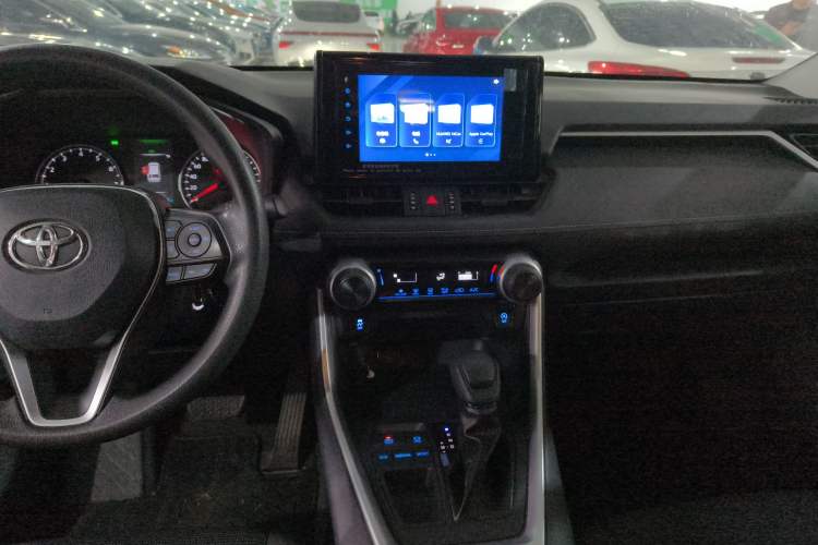 Used Toyota RAV4 2022 2.0L CVT Two-Wheel Drive Urban Edition
