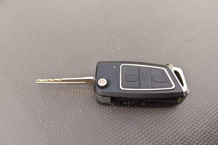 Used Wuling Hongguang 2015 1.2L S Base Model China IV