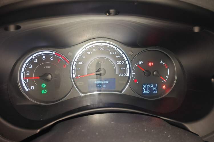 Used Renault Koleos 2015 2.0L Two-Wheel Drive Comfort Edition