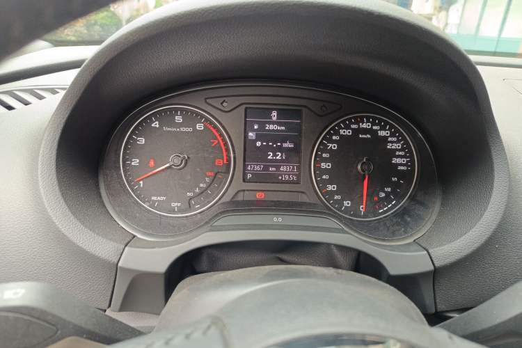 Used Audi A3 2019 Limousine 35 TFSI Fashion Edition China VI Emission Standard Instrument Cluster