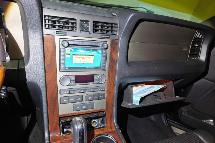 Used Lincoln Navigator 2010 5.4L AWD