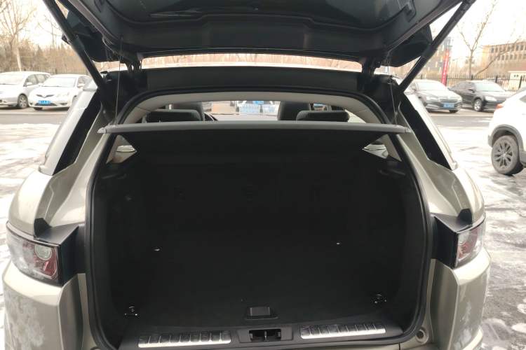 Used Land Rover Range Evoque 2014 2.0T 5-Door Ignite Edition
