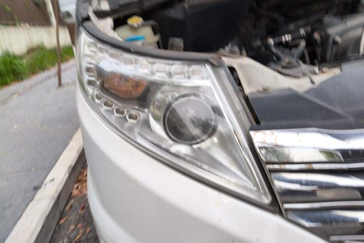 Used JAC Refine M5 2017 2.0T Gasoline Dual-Clutch Executive Version