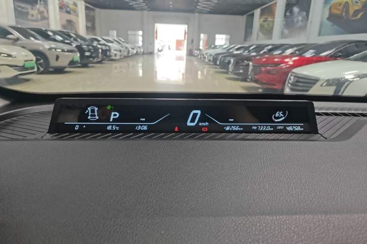 Used NETA V 2022 Long-Range Industry Custom Edition Instrument Cluster