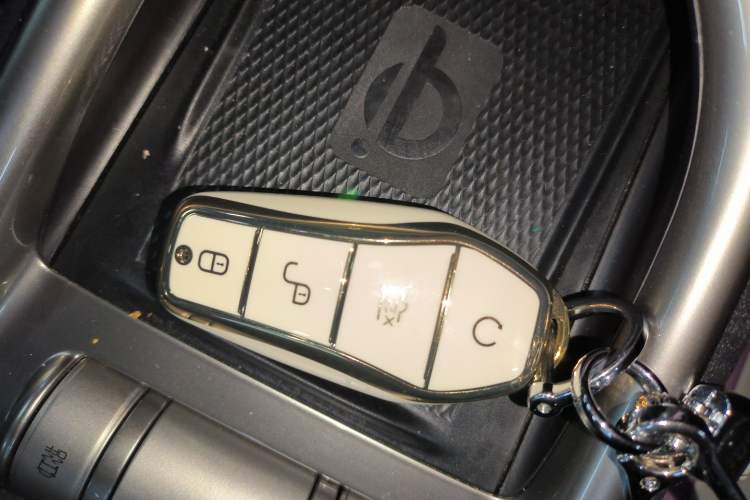 Used BYD Dolphin 2021 405 km Fashion Edition