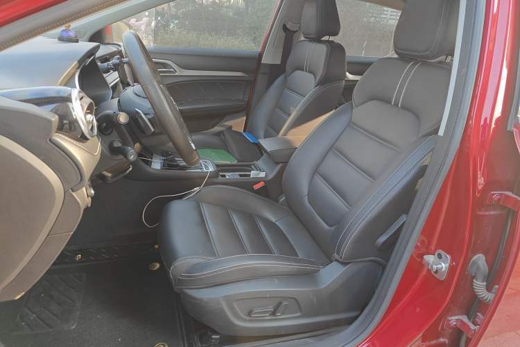 Used MG 6 2017 20T Automatic Luxury Smart Connect Version China V Standard