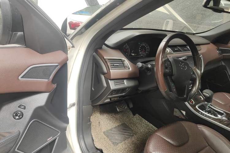 Used Land X7 2015 2.0T Panoramic Flagship Edition Driver Seat