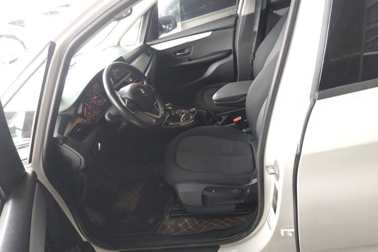 Used BMW 2 Series Active Tourer 2016 218i Fashion Model