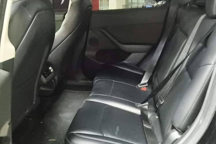 Used Tesla Model Y 2023 Rear-Wheel-Drive Version