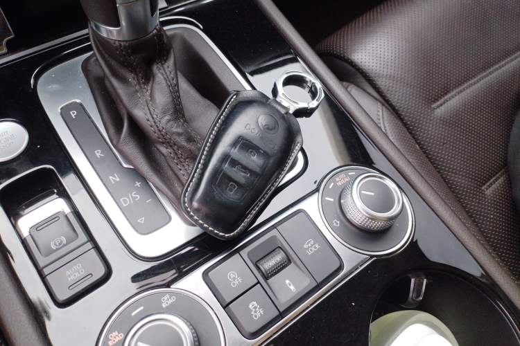 Used Volkswagen Touareg 2017 3.0 TSI Touareg Edition Vehicle Key