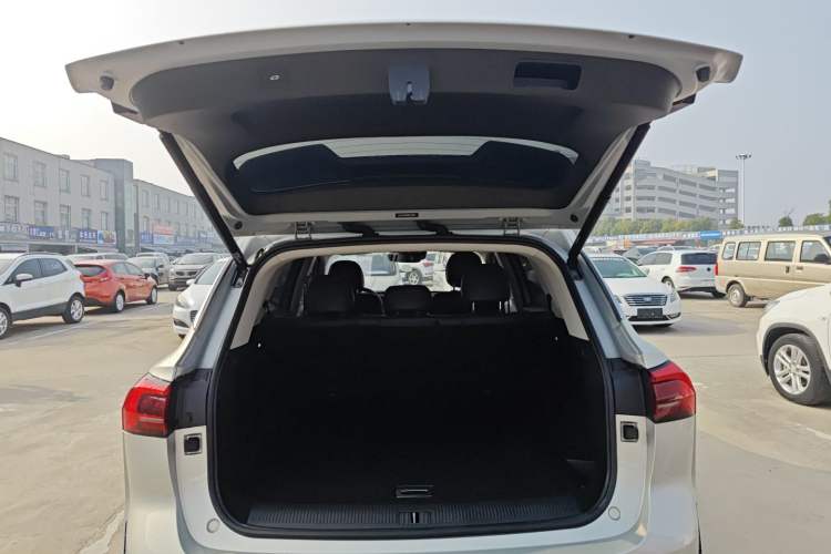 Used Roewe RX5 MAX 2022 1.5T Automatic Zhiwei Prestige Edition