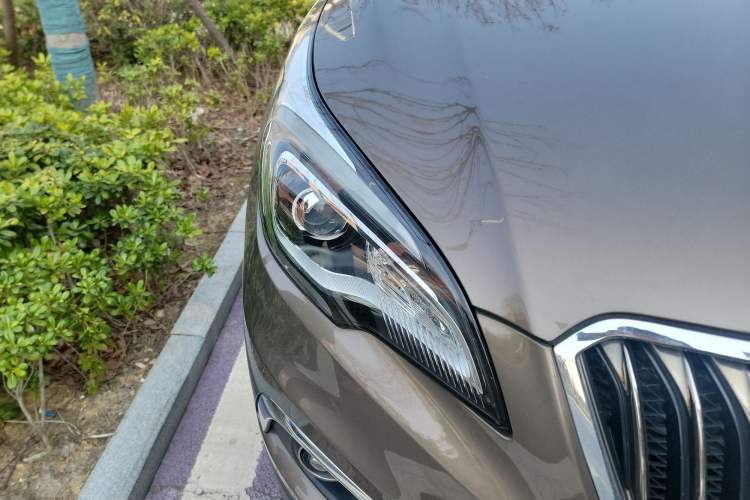 Used Buick Envision 2016 20T Two-Wheel Drive Leading Version