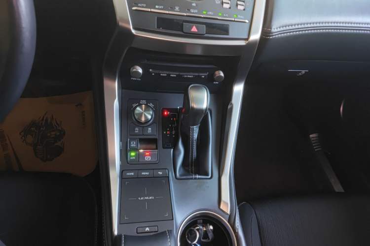 Used Lexus NX 2018 200 Front-Wheel-Drive Xingxing Edition China VI Standard