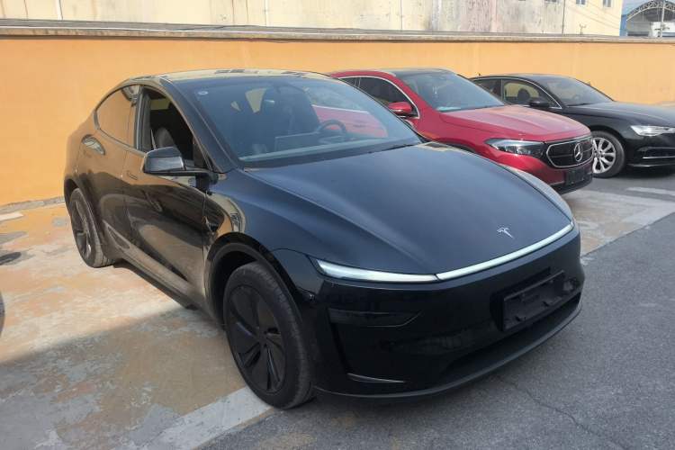 Used Tesla Model Y 2026 Rear-Drive Model