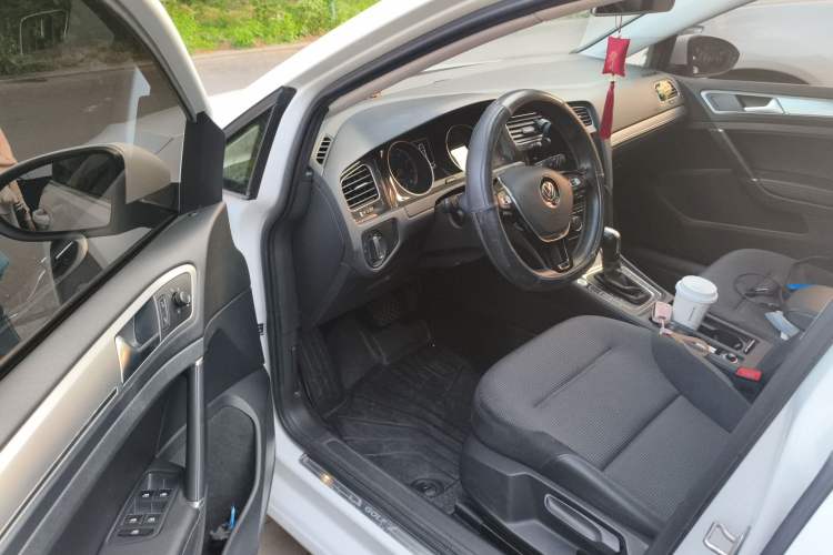 Used Volkswagen Golf 2020 Zhiai Edition 280TSI DSG Comfort Model
