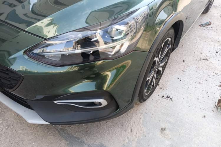 Used Ford Focus Active 2020 EcoBoost 180 Automatic Titanium Edition