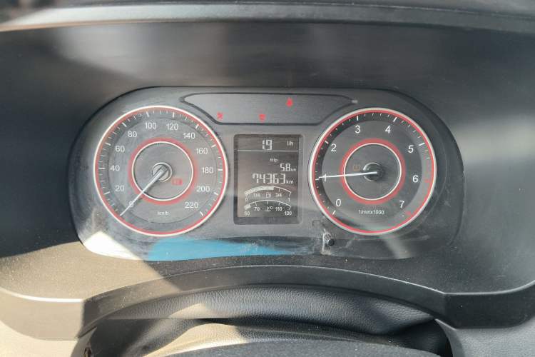 Used Jinbei Hiace King 2021 2.0L City Transport King Series Express Model Standard Top 6-Seater 1TZS Instrument Cluster
