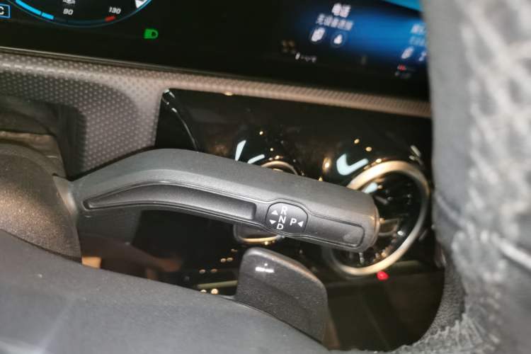 Used Mercedes-Benz A-Class 2020 Restyled A 200 L Sport Sedan Dynamic Version Gear Lever