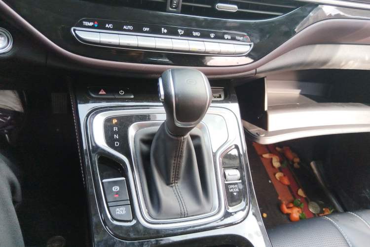 Used GAC Trumpchi M6 2023 PRO 270T DCT Luxury Edition
