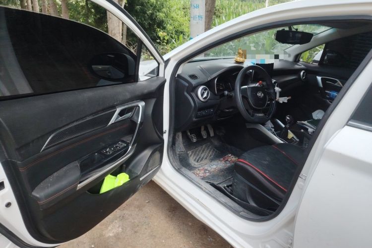 Used BAIC Senova D50 2019 1.5L Manual Luxury Edition China VI
