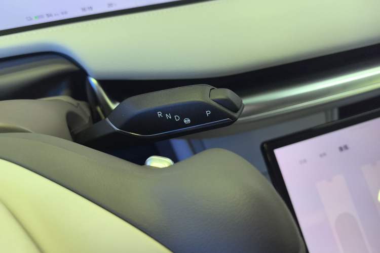 Used IM L7 2022 Pro Model Gear Lever