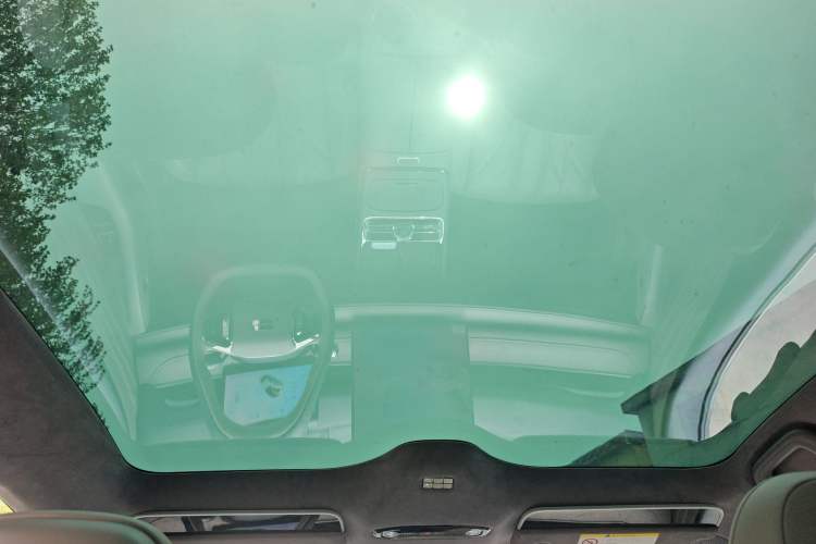 Used Geely Galaxy 8 2025 130km EM-P Starship Edition Headliner