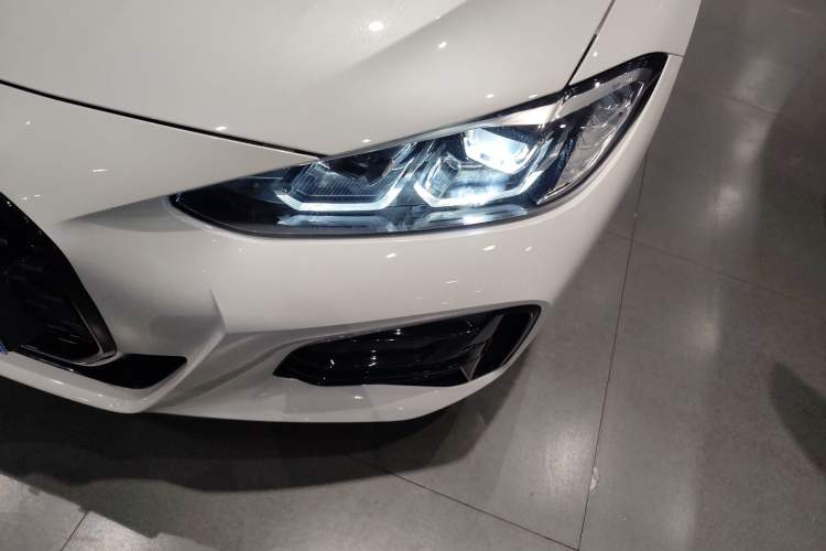 Used BMW 4 Series 2022 425i Convertible M Sport Package
